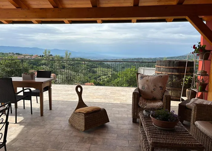 乡村民宿 Borgo Riolo 科森扎